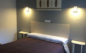 Hostal Rosales